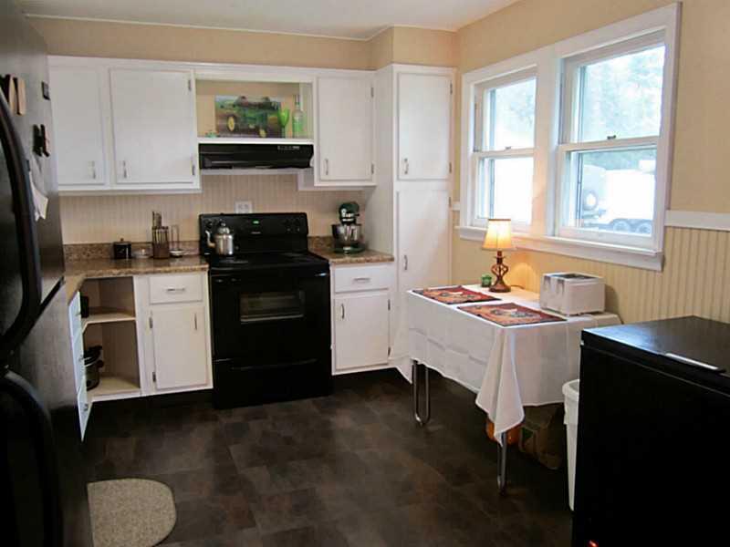 2005 Troy Urbana Road Troy, OH 45373 - Photo 8 of 20