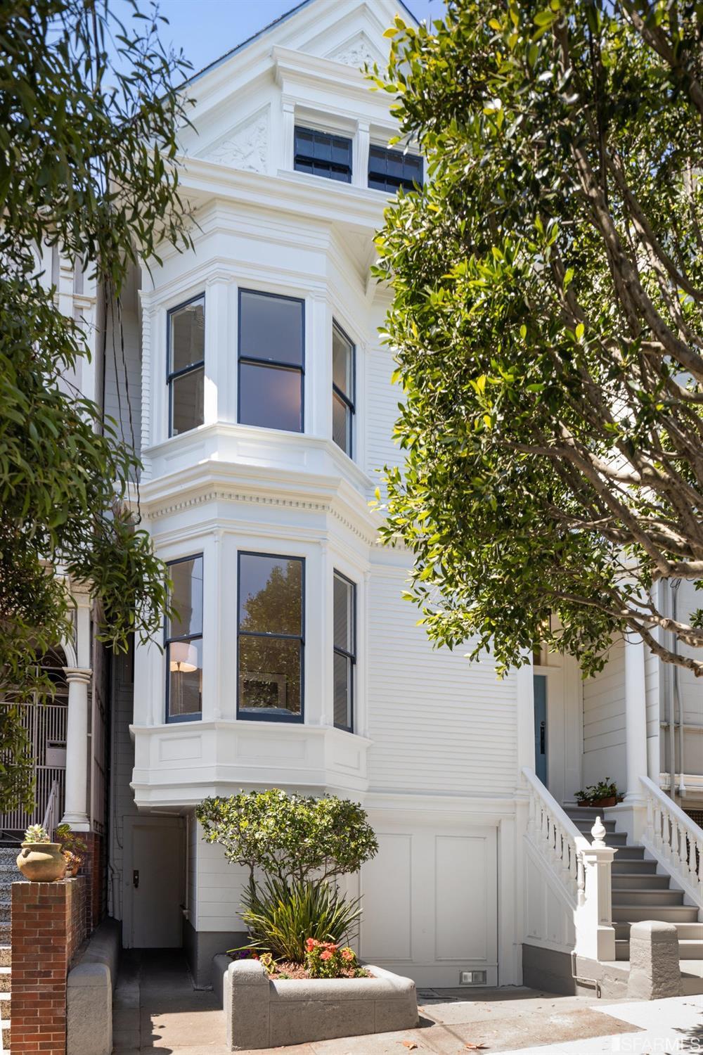 2025 Baker Street, San Francisco, CA 94115 Compass