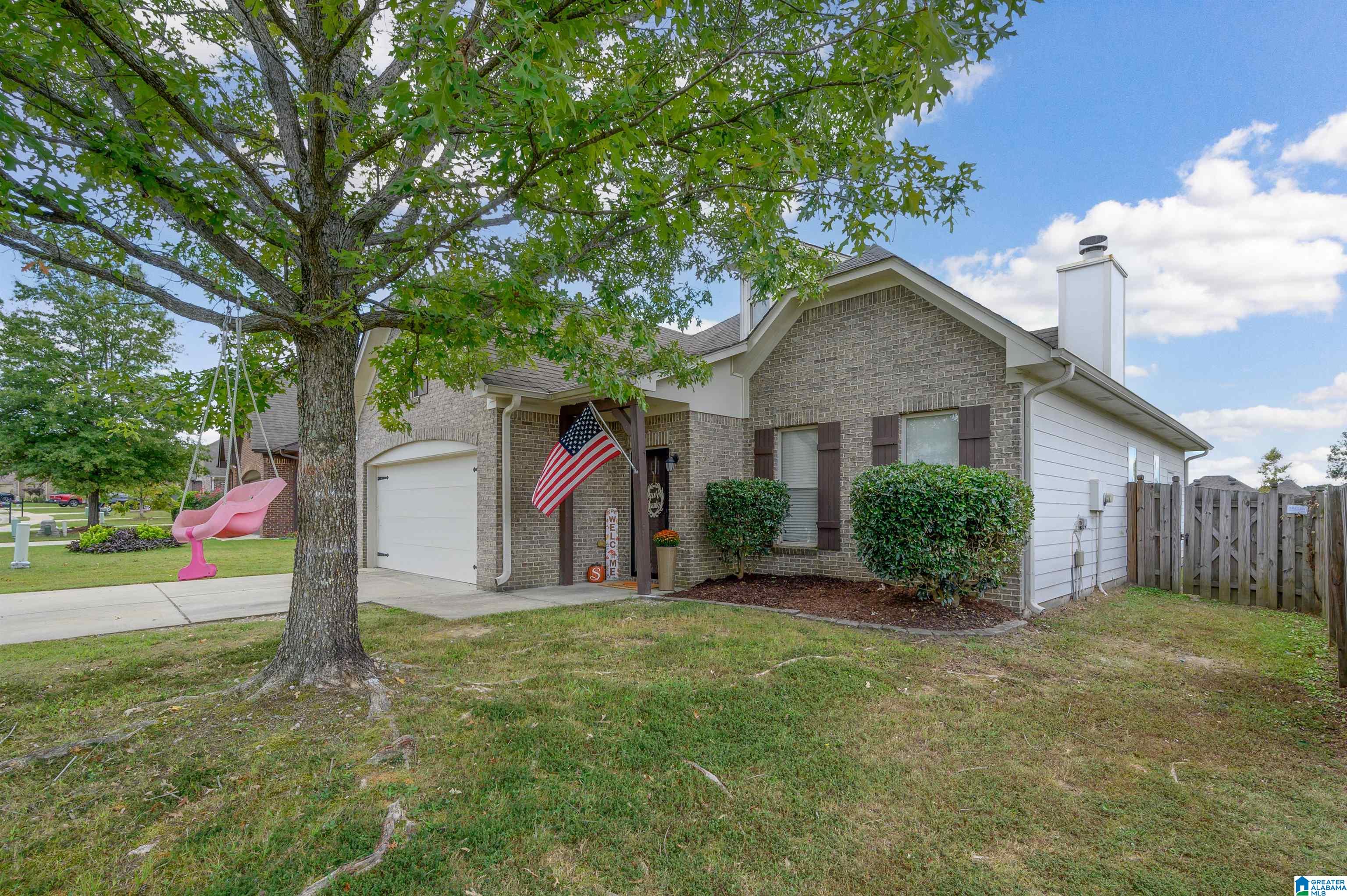 1008 Valhalla Way Calera, AL 35040 - Photo 2 of 33