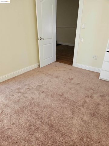 $799,000 | 2827 Market Street, Oakland, CA 94608