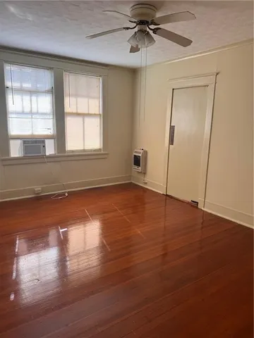 $1,190 | 1507 Napoleon Avenue, Unit 304, New Orleans, LA 70115