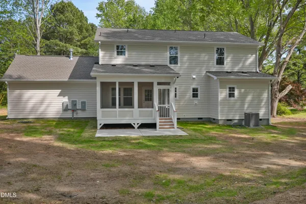 $498,500 | 303 Edgewater Drive, Broadway, NC 27505