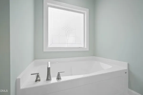 $498,500 | 303 Edgewater Drive, Broadway, NC 27505