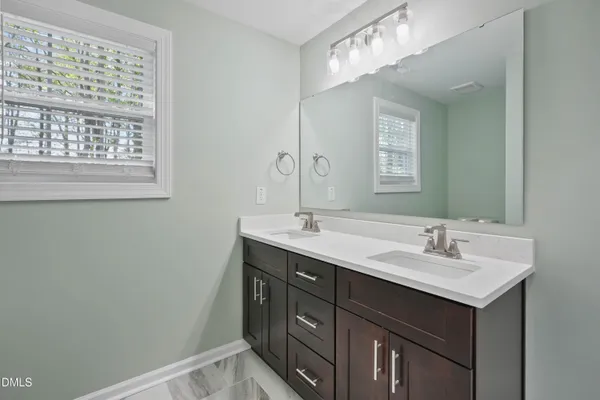 $498,500 | 303 Edgewater Drive, Broadway, NC 27505