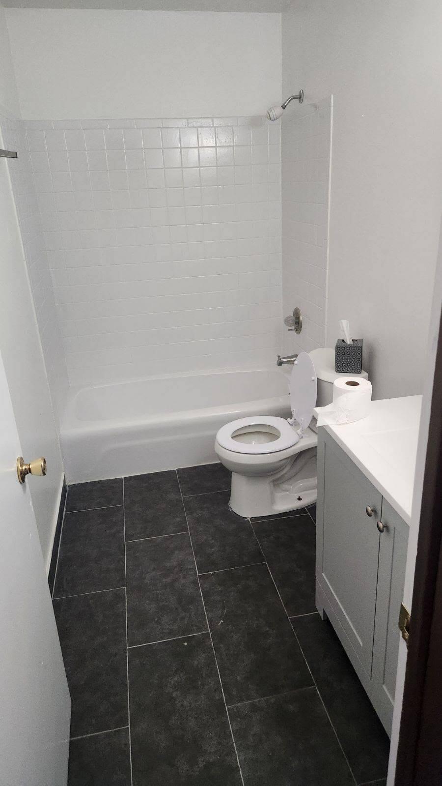 1026 South 33rd Street Milwaukee, WI 53215 - Photo 4 of 18 123_1