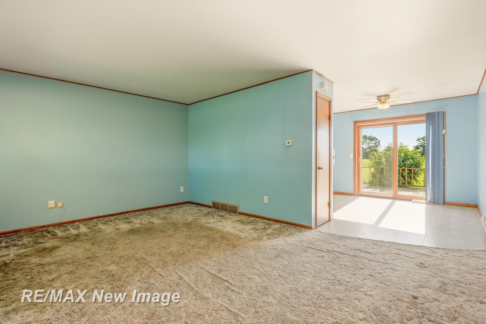 577 South Lincoln Road Bay City, MI 48708 - Photo 10 of 46