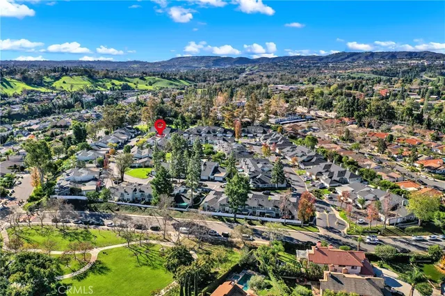 $899,000 | 25061 Silverleaf Lane, Laguna Hills, CA 92653