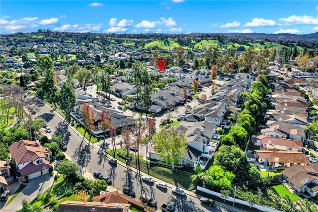 $899,000 | 25061 Silverleaf Lane, Laguna Hills, CA 92653