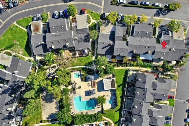 $899,000 | 25061 Silverleaf Lane, Laguna Hills, CA 92653