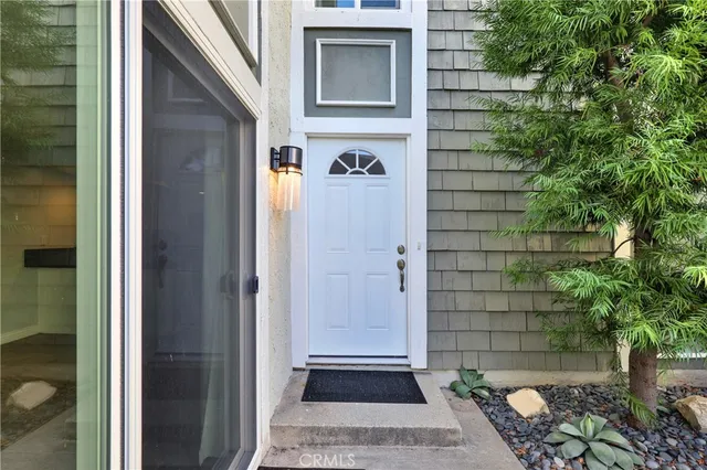 $899,000 | 25061 Silverleaf Lane, Laguna Hills, CA 92653