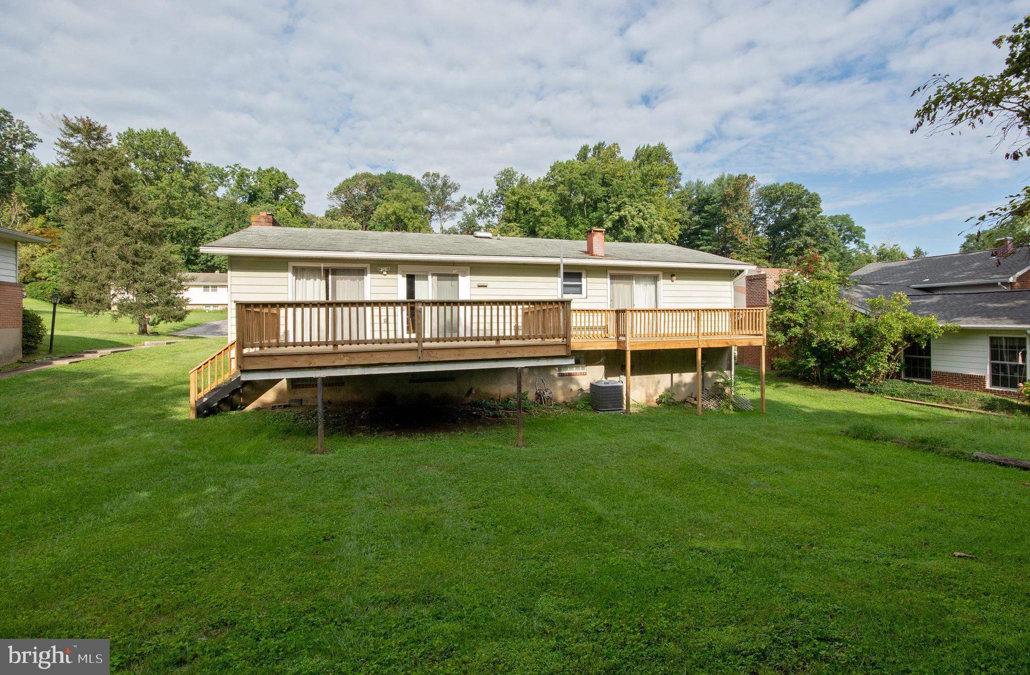 3625 Valley Road Ellicott City, MD 21042 - Photo 29 of 30 Whole house length pressure treated wood deck