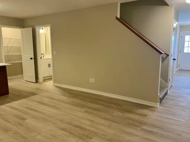 $234,900 | 805 Tomahawk Court, Madison Lake, MN 56063