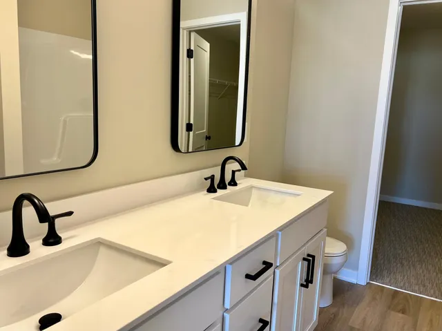 $234,900 | 805 Tomahawk Court, Madison Lake, MN 56063