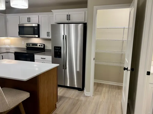 $234,900 | 805 Tomahawk Court, Madison Lake, MN 56063