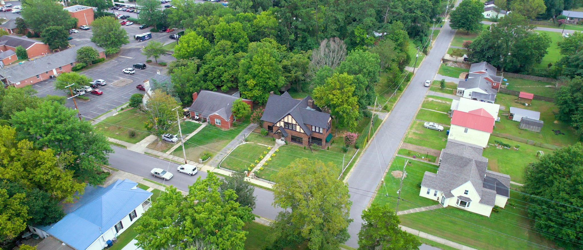 1007 Poplar Street Murray, KY 42071 - Photo 43 of 48 an aerial view of a house