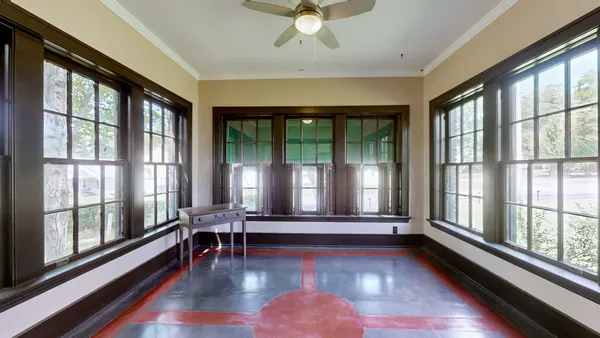 $465,000 | 1007 Poplar Street, Murray, KY 42071