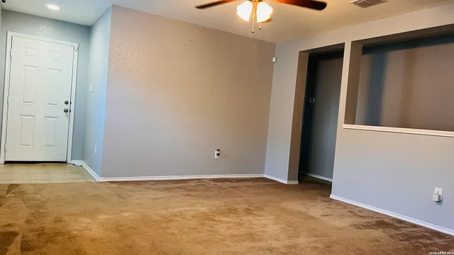 $1,350 | 10227 Dixon Wood, San Antonio, TX 78245