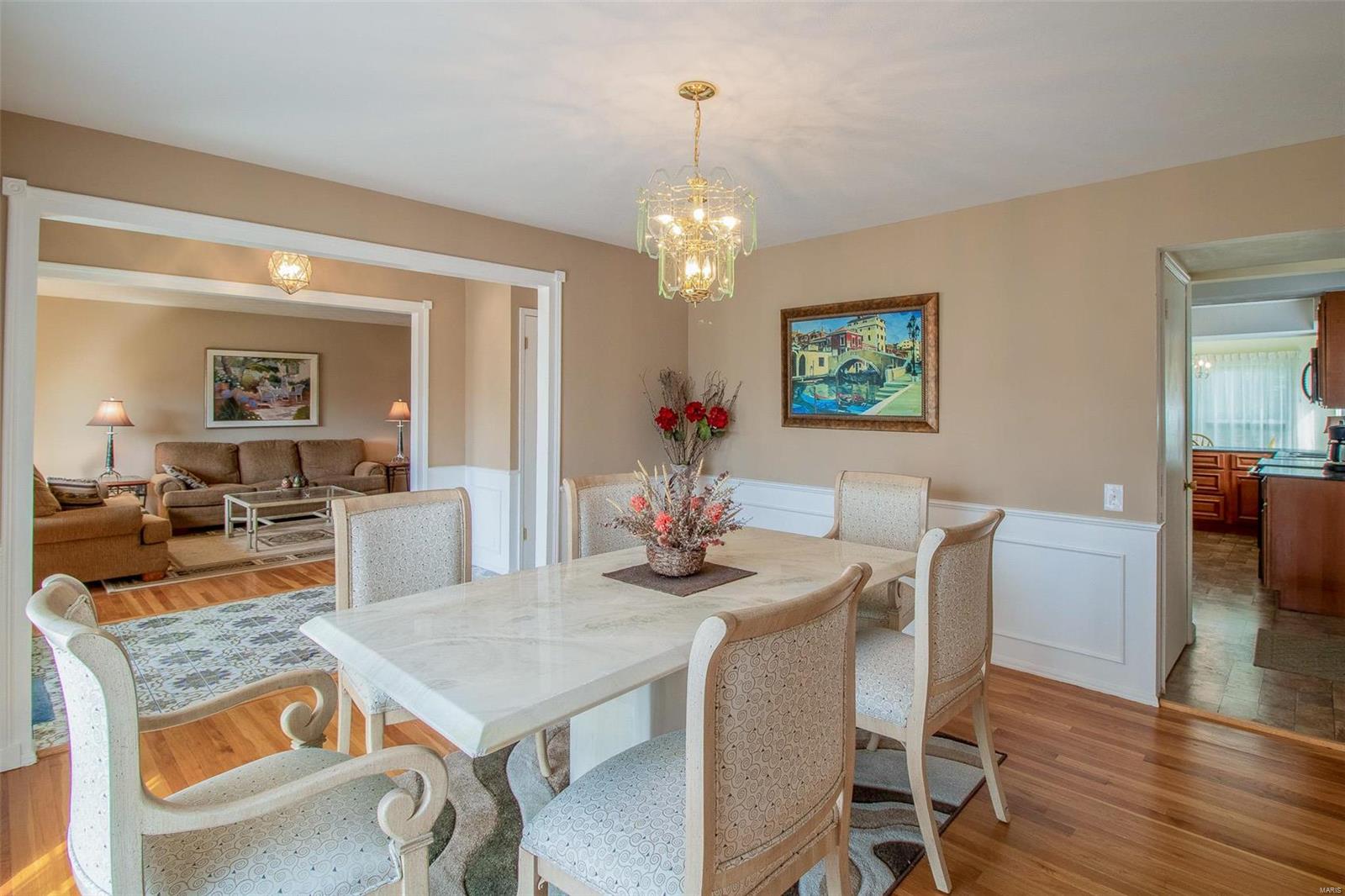 400 Mayfair Drive Ballwin, MO 63011 - Photo 18 of 65