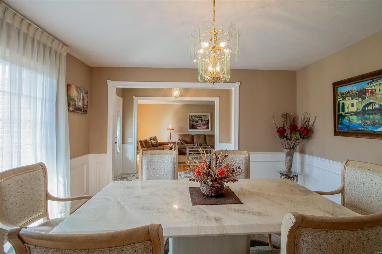 400 Mayfair Drive Ballwin, MO 63011 - Photo 19 of 65