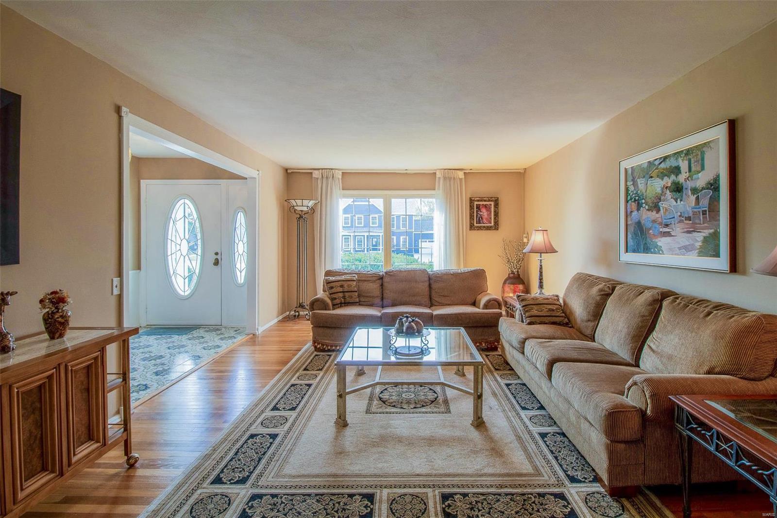 400 Mayfair Drive Ballwin, MO 63011 - Photo 23 of 65