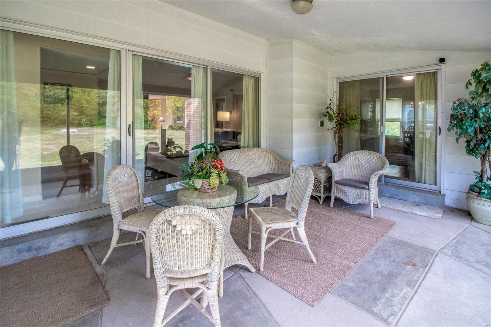 400 Mayfair Drive Ballwin, MO 63011 - Photo 32 of 65