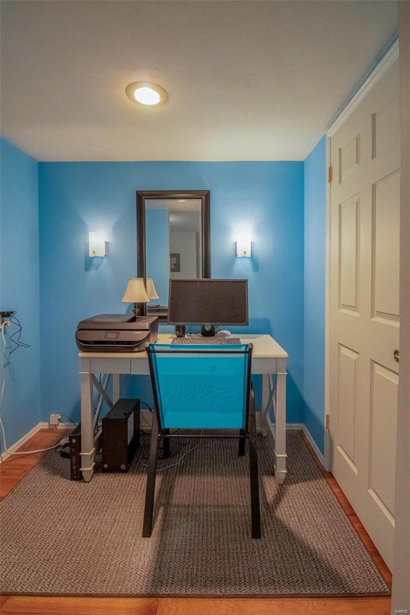 400 Mayfair Drive Ballwin, MO 63011 - Photo 40 of 65