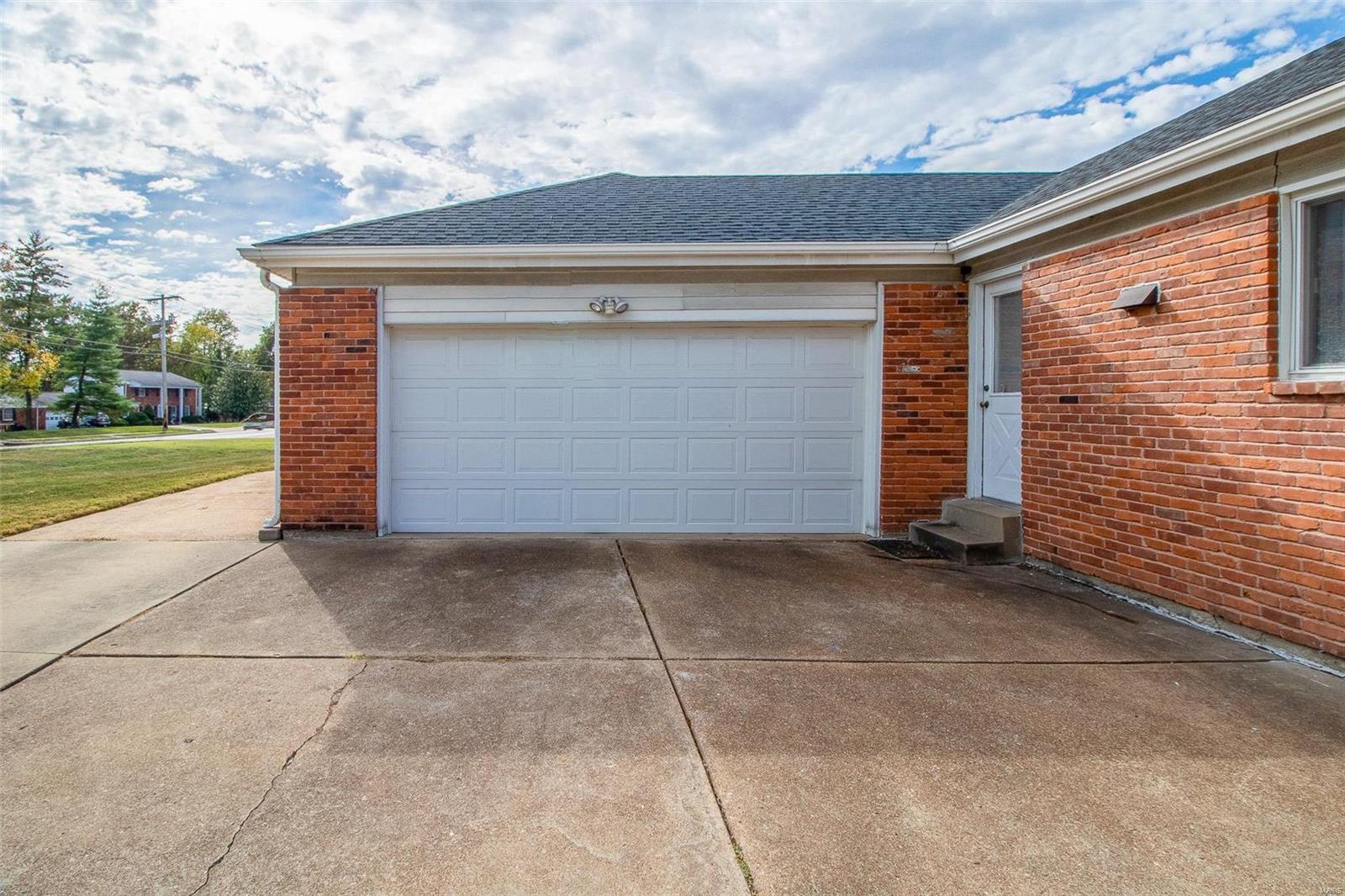 400 Mayfair Drive Ballwin, MO 63011 - Photo 63 of 65