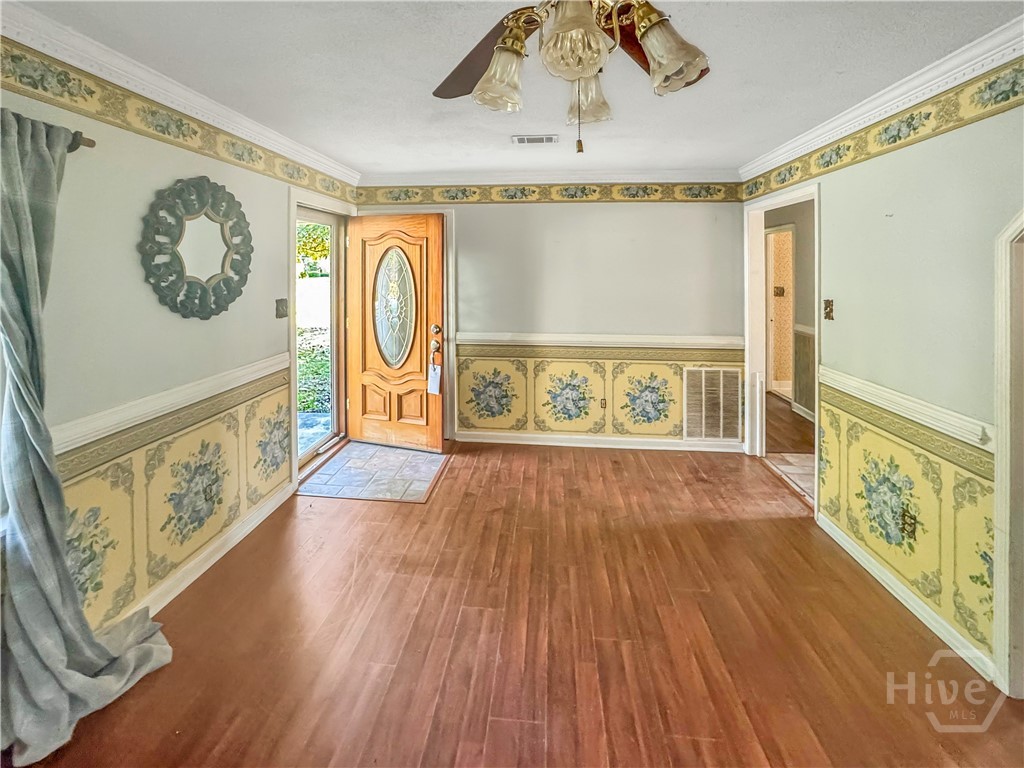 209 Lewis Drive Rincon, GA 31326 - Photo 2 of 14 Living Room