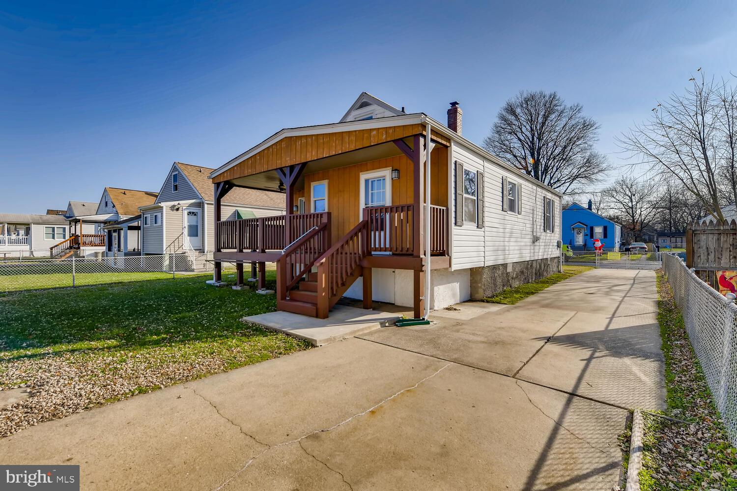910 Woodlynn Road Baltimore, MD 21221 - Photo 33 of 35 Rear