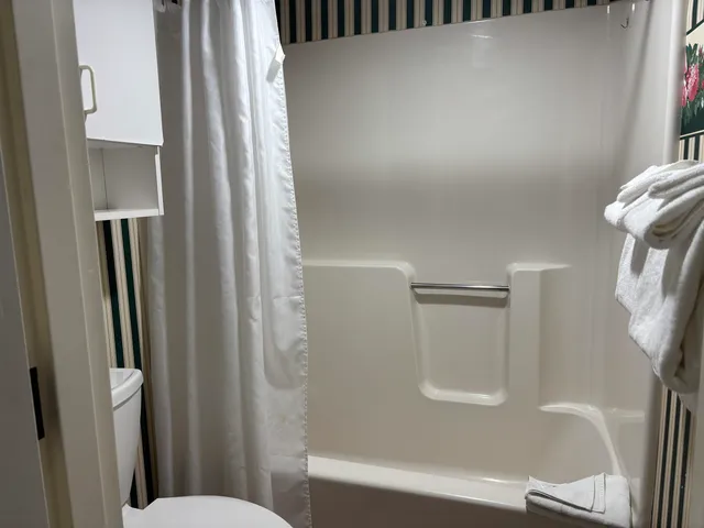 $169,000 | 23 Black Bear Way, Unit 308, Waterville Valley, NH 03215