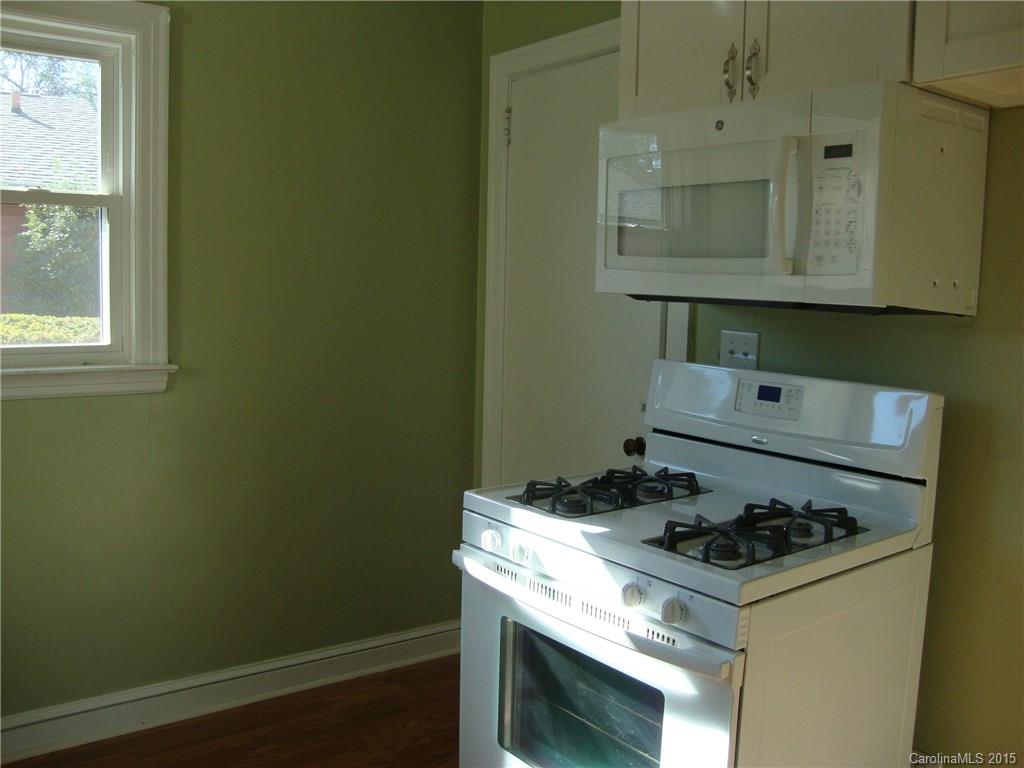500 Higate Road, Unit 22 Hendersonville, NC 28791 - Photo 5 of 16 Gallery Image 5