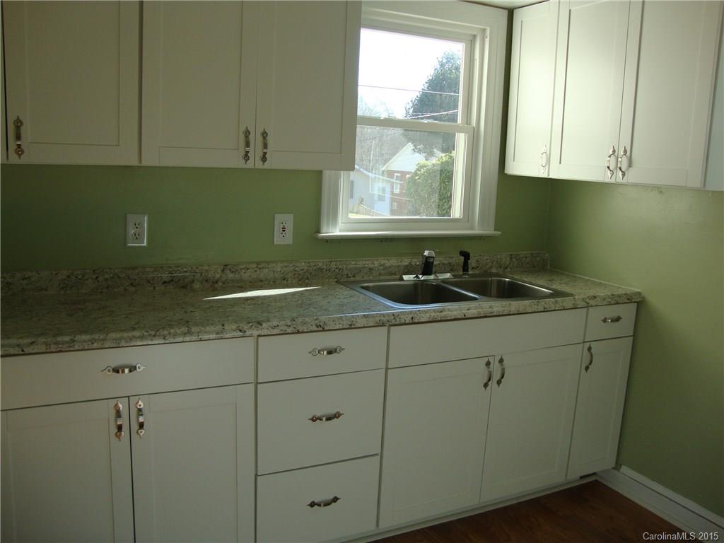 500 Higate Road, Unit 22 Hendersonville, NC 28791 - Photo 6 of 16 Gallery Image 6