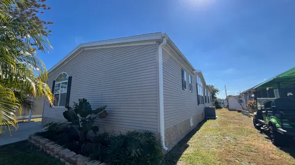$298,000 | 621 Puffin Drive, Barefoot Bay, FL 32976
