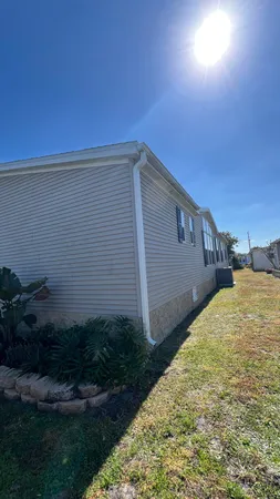 $298,000 | 621 Puffin Drive, Barefoot Bay, FL 32976