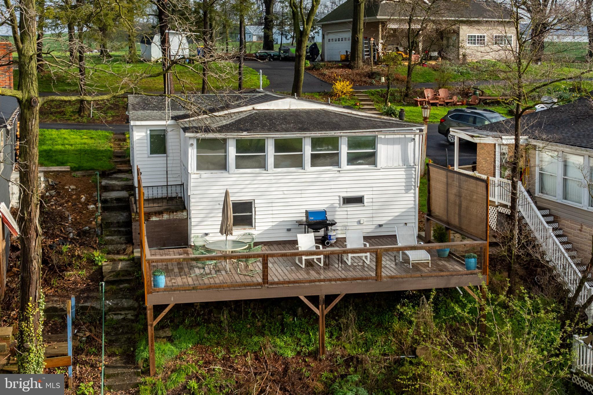 294 Turtle Hill Road Ephrata, PA 17522 - Photo 4 of 37