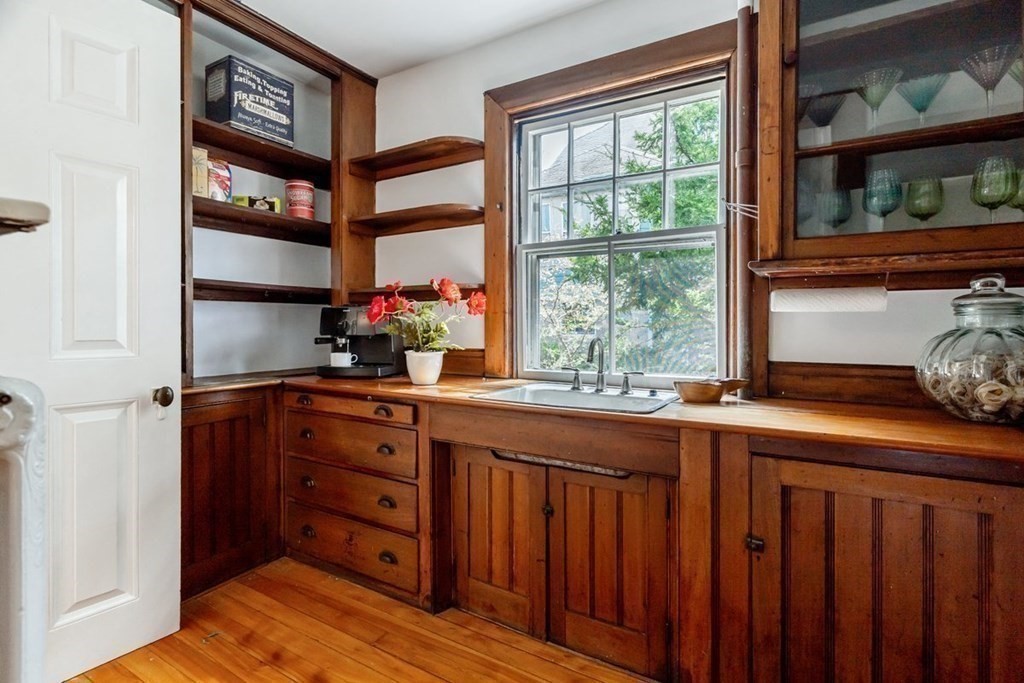 14 Park Lane Boston, MA 02130 - Photo 11 of 26