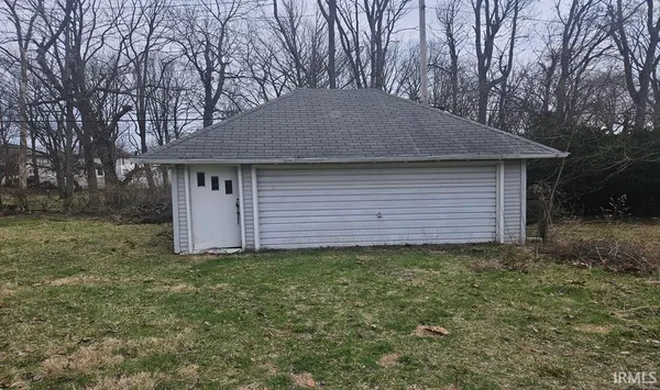 $184,900 | 853 South Columbia Street, Frankfort, IN 46041