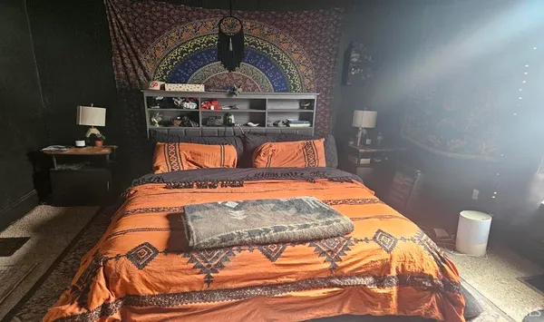 $184,900 | 853 South Columbia Street, Frankfort, IN 46041