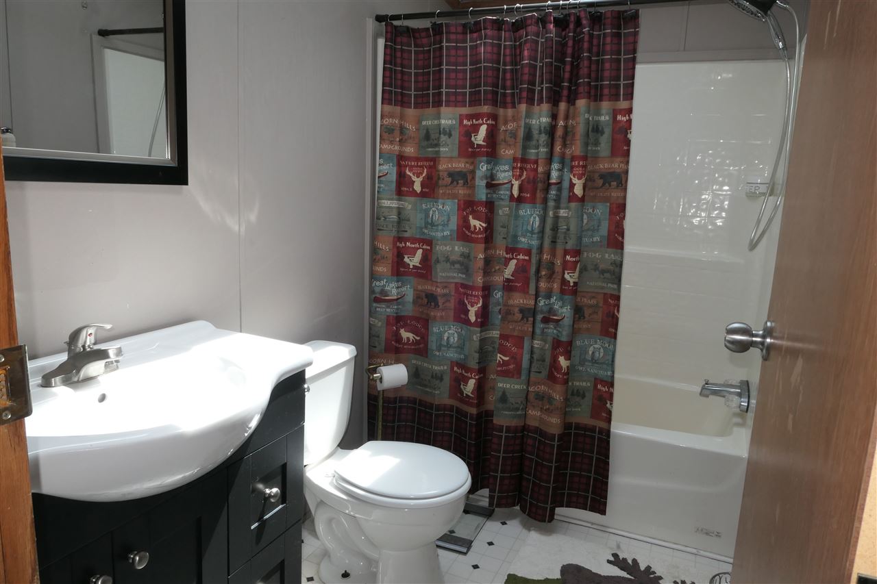 10437 West Monroe Road Elwell, MI 48832 - Photo 18 of 33 1877261-17.JPG