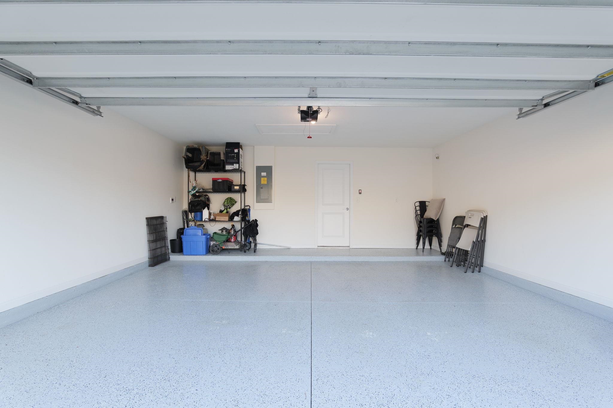 28 Peace River Road St. Johns, FL 32259 - Photo 34 of 42 a view of a room with rack and bicycle