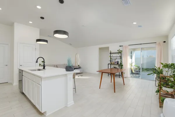 $479,000 | 28 Peace River Road, St. Johns, FL 32259
