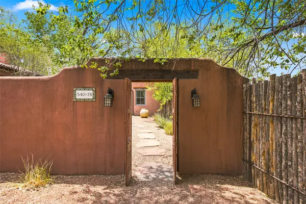 $840,000 | Undisclosed Address, Santa Fe, NM 87501