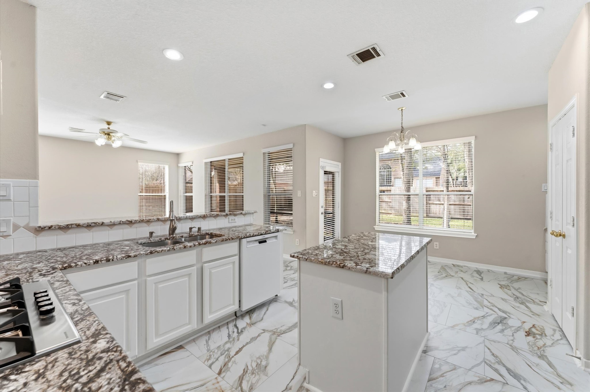 91 South Downy Willow Circle Spring, TX 77382 - Photo 19 of 50