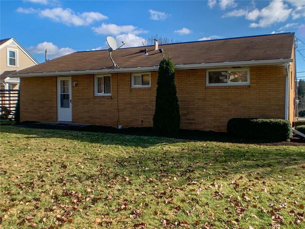 218 Donnell Road Lower Burrell, PA 15068 - Photo 5 of 22 Gallery Image 5