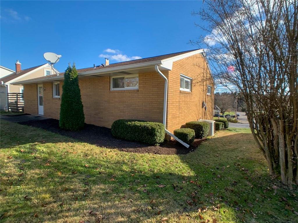 218 Donnell Road Lower Burrell, PA 15068 - Photo 7 of 22 Gallery Image 7