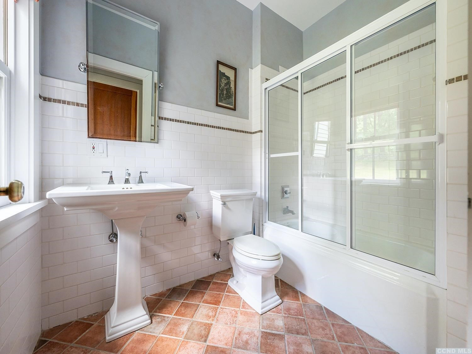 730 Oak Hill Road Claverack, NY 12534 - Photo 11 of 33 a bathroom with a sink toilet and shower