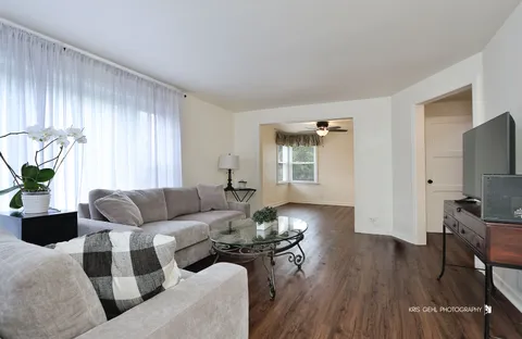 $250,000 | 2431 West Ridgeland Avenue, Waukegan, IL 60085