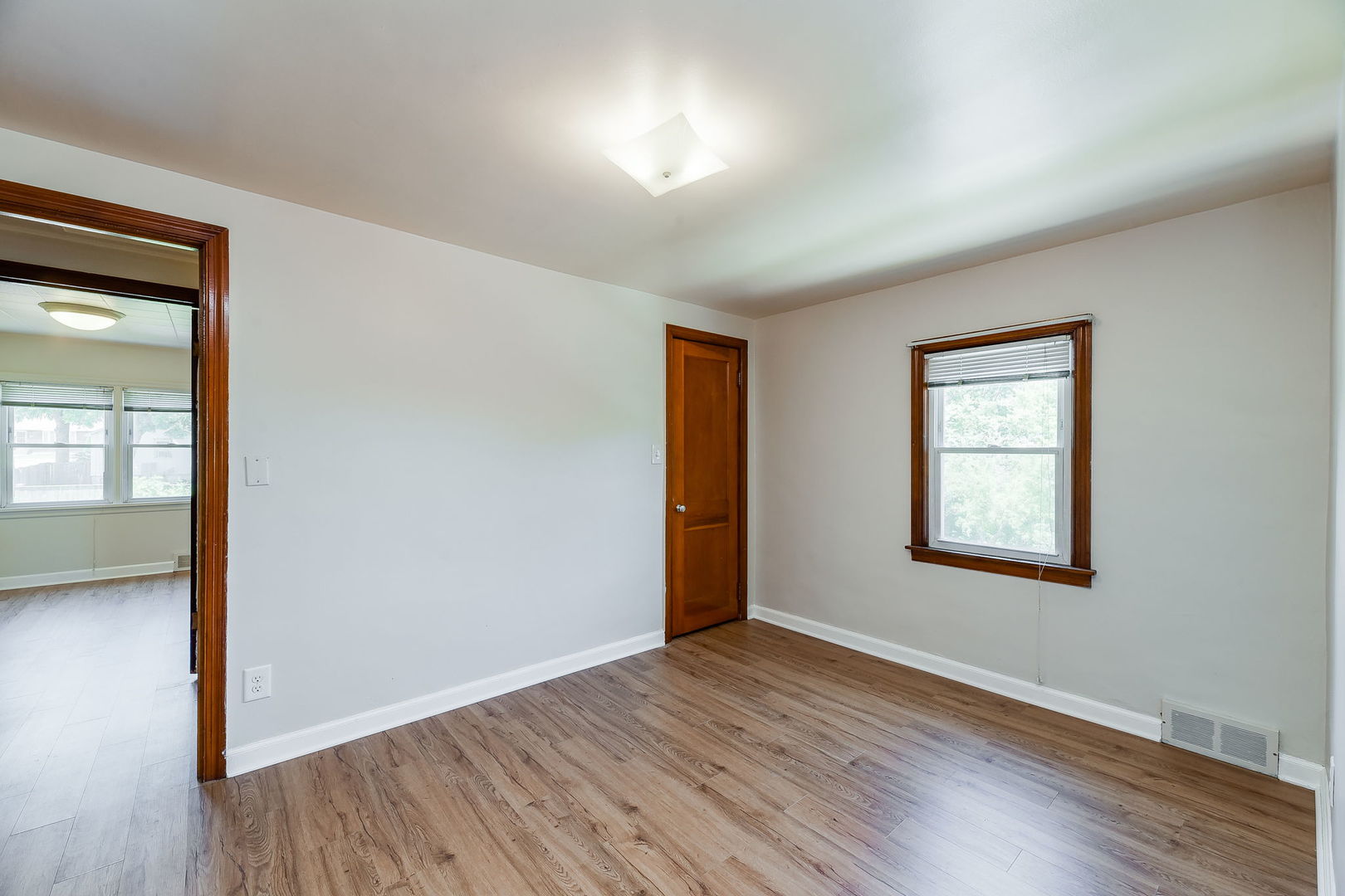 716 Walnut Street, Unit 2 Lemont, IL 60439 - Photo 7 of 10