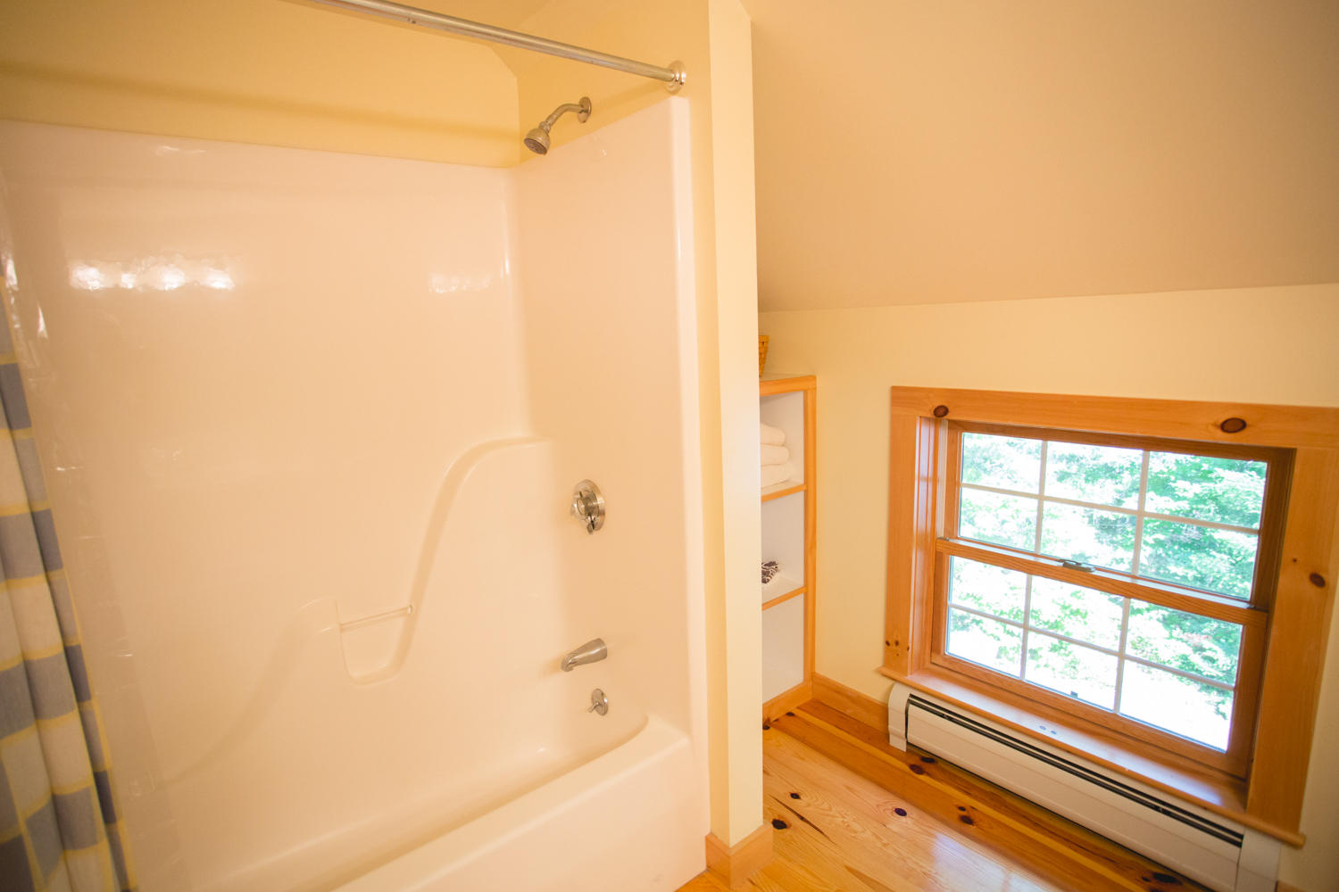 29 Riverbank Road Newry, ME 04261 - Photo 40 of 56 Upstairs Bathroom