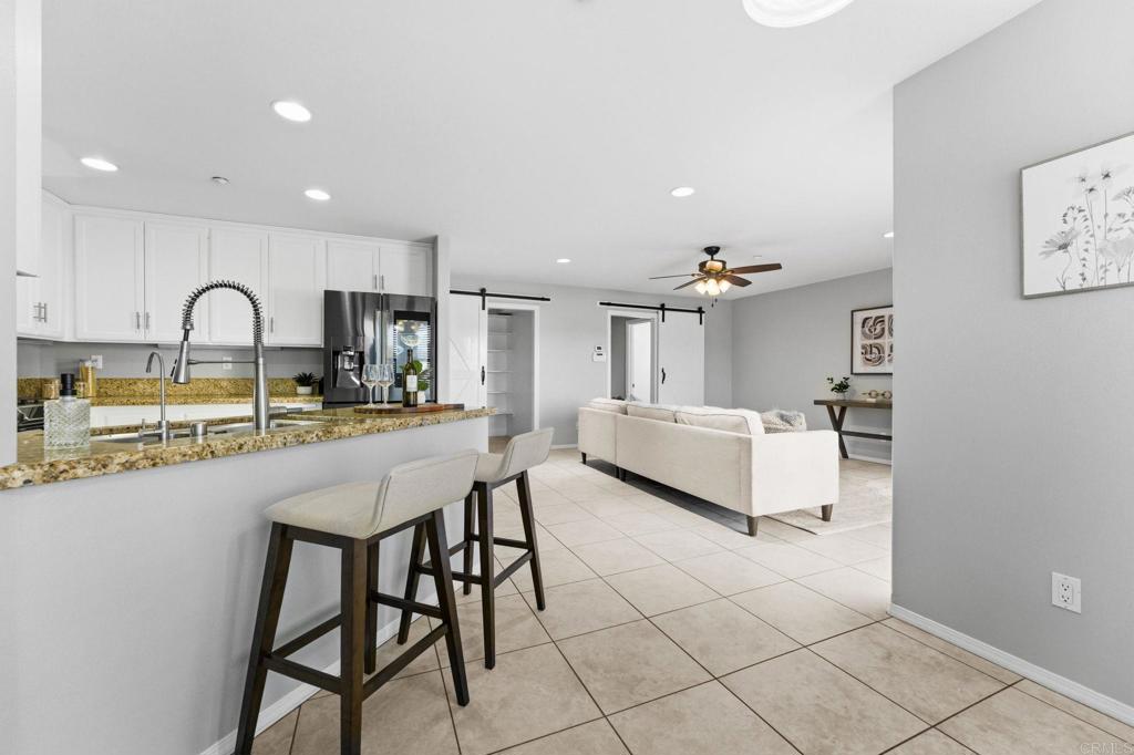 209 Journeys End Vista, CA 92083 - Photo 18 of 55